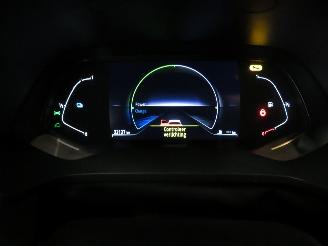 Renault Captur 16 E-TECH HYBRID/ ELEKTRIC BENZINE  2024   Automaat   2024  32.000km Nap Camera Navigatie picture 17