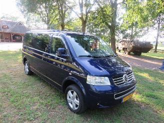 uszkodzony kampingi Volkswagen  Multvan Vip Bus Camper 2.5  174pk Automaat Luchtvering Lang Dubbel schuifdeur 2009/10