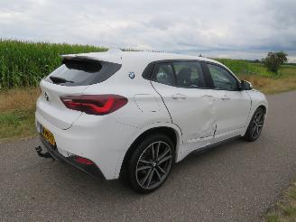 Coche accidentado BMW X2 SDRIVE18I  136 pk  Automaat  42.000km M High Executive 2021 4x4  ] s[plinter nieuw 2021/5