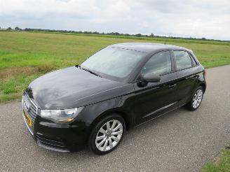 skadebil auto Audi A1 Sportback 1.2 Tfsi 122pk 5drs Airco 170.000km nap Navigatie Clima Stoelverwarming  2014 2014/12