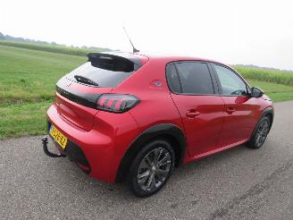 škoda osobní automobily Peugeot 208 e 208 Ev GT 350 50kw Automaat   3.000km!!!!!! Nap Camera Navi Clima Stoelverwarmig 2022/12
