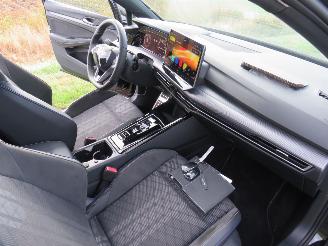Volkswagen Golf 1.5 E TSi R Line Aut  11.000km Nap 150pk Elektrische /Benzine 50.000 nieuwprijs picture 28