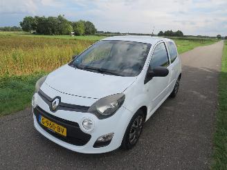 Renault Twingo 1.2 16v 2012-12   Airco  Schadevrij  nette auto picture 23
