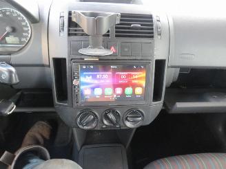 Volkswagen Polo 1.2 Optive 5drs Airco  2007  Parkeerschade NAVIGATIE picture 3