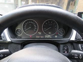 BMW 3-serie Touring 1.6  136pk  Automaat  High Executive 2014  [ zeer luxe uitvoering top staat picture 12