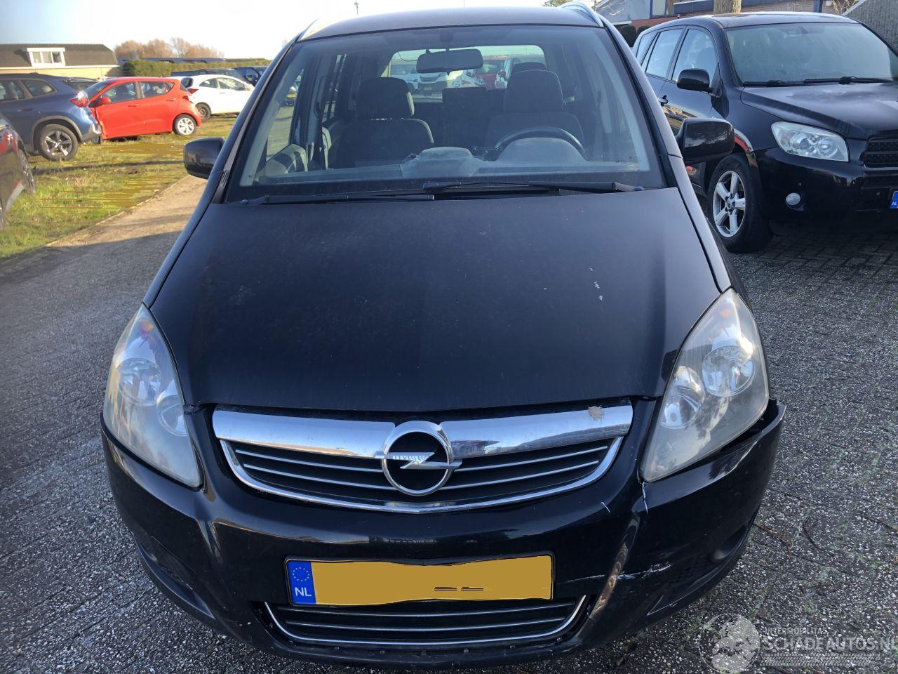 Opel Zafira Zafira 1.8 111 years Edition