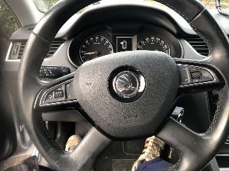 Skoda Octavia Octavia 1.6 TDI Ambition Businessline picture 16