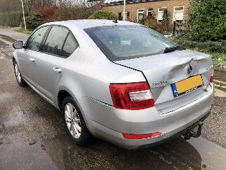 Skoda Octavia Octavia 1.6 TDI Ambition Businessline picture 5