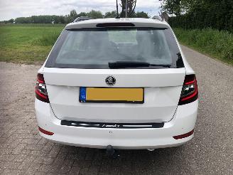Skoda Fabia Fabia Combi 1.0 TSI Clever picture 6