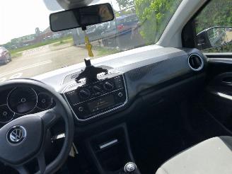 Volkswagen Up! Up! 1.0 picture 15