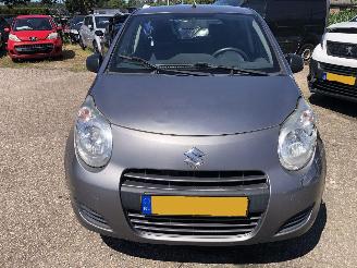 Schadeauto Suzuki Alto 1.0 comfort vvt 2014/3