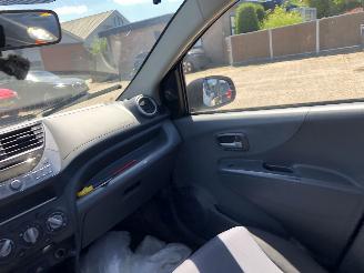 Suzuki Alto 1.0 comfort vvt picture 11