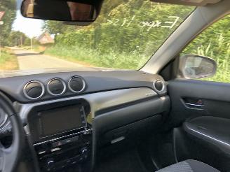 Suzuki Vitara 1.5 hybride 4x4 vier wheeeldrive picture 22