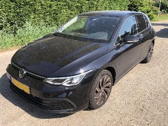 Volkswagen Golf Golf 1.0 TSI Life picture 3