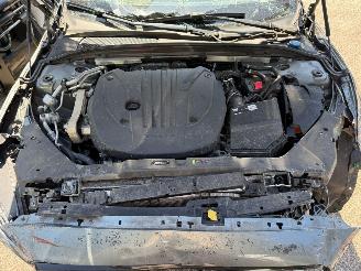 Volvo V-60 2.0 B4 R-Design Automaat picture 20