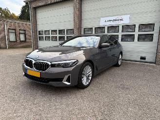 Unfallwagen BMW 5-serie 530e Business Edition Plus Leder 66443 Km NAP ! 2023/7