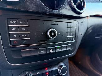 Mercedes B-klasse 220d Ambition Automaat Navi 120216 Km NAP ! picture 9