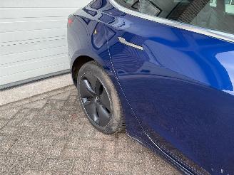 Tesla Model 3 Long Range AWD 75 kWh Leder Pano picture 17