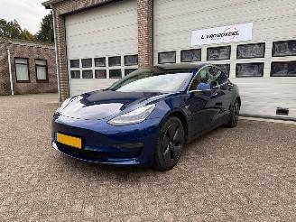Coche accidentado Tesla Model 3 Long Range AWD 75 kWh Leder Pano 2019/2