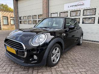 Auto incidentate Mini Cooper 1.5 Business Navi Cruise 112206 Km NAP ! 2016/3