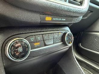 Ford Fiesta 1.0 Hybrid Titanium Navi Clima Cruise 88765 Km NAP ! picture 9