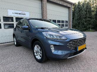 krockskadad bil auto Ford Kuga 2.5 PHEV Titanium Navi Clima NAP ! 2022/10