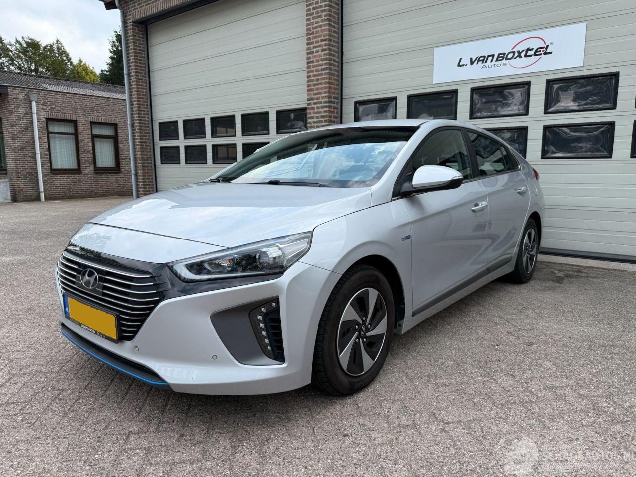Hyundai Ioniq 1.6 GDi Comfort Automaat Cruise Navi Clima NAP !