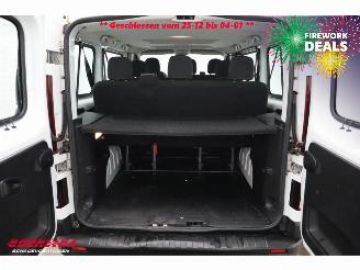 Renault Trafic Passenger 1.6 dCi Expression 9-Pers. Airco picture 16