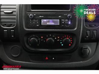 Renault Trafic Passenger 1.6 dCi Expression 9-Pers. Airco picture 8