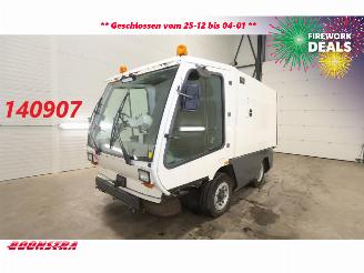 skadebil machine TENNANT  HMF 426 Veegmachine 2007/6