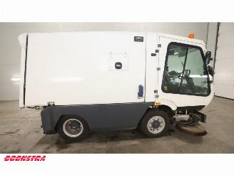 TENNANT  HMF 426 Veegmachine picture 8