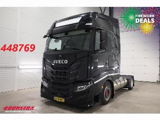 Schade vrachtwagen Iveco S-way 460 LNG LED ACC Frigoblock Standairco 2021/5