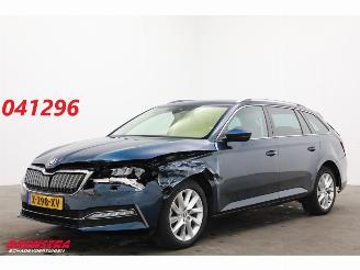 krockskadad bil auto Skoda Superb Combi 1.4 TSI iV Business Edition Plus LED ACC Memory Leder 30.318 km! 2024/3