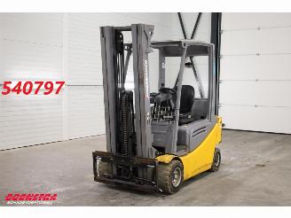 krockskadad bil machine Jungheinrich  EFG320 Heftruck BY 2017 2017/5