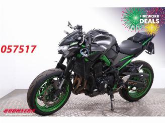 krockskadad bil motor Kawasaki  Z900 ABS LED Remus 2024/4