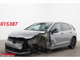 krockskadad bil auto Volkswagen Golf 2.0 TSI GTI LED ACC LRHZ Camera Virtual 2022/6