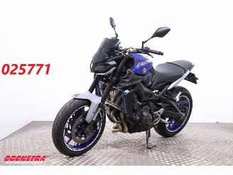 Vaurioauto  motor cycles Yamaha MT-09 ABS Quickshift 29.103 km! 2020/2