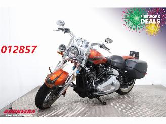 Schade motor Harley-Davidson  107 FLDE Softail Deluxe 5HD Jekill & Hyde ABS LED 18.643 km! 2019/9