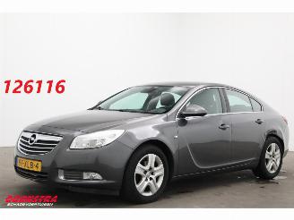 skadebil auto Opel Insignia 2.0 CDTI EcoFuel Edition Navi Clima Cruise PDC AHK 2012/6