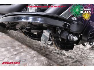 Harley-Davidson  110 FLSS Softail Slim S Vance Hines 8.428 mi! picture 17