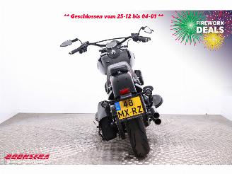 Harley-Davidson  110 FLSS Softail Slim S Vance Hines 8.428 mi! picture 8