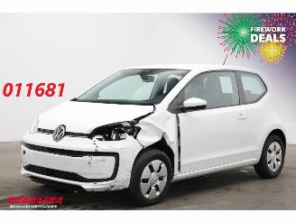 krockskadad bil auto Volkswagen Up! 1.0 Move Up! Airco Bluetooth 21.531 km! 2020/7