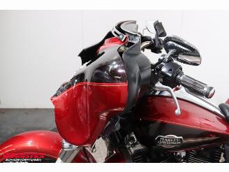 Harley-Davidson  FLHTCUTG Tri Glide Trike picture 20