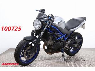 Vaurioauto  motor cycles Suzuki  SV650A 35KW ABS Dominator 2020/9
