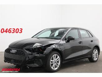 krockskadad bil auto Audi A3 Sportback 40 TFSI e LED ACC Leder Virtual SHZ 12.588 km! 2024/1