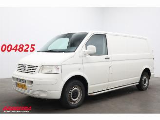 krockskadad bil bedrijf Volkswagen Transporter 2.5 TDI Airco AHK 2008/6