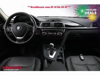 BMW 3-serie Touring 330i Luxury Edition LED Leder Clima Cruise SHZ picture 7