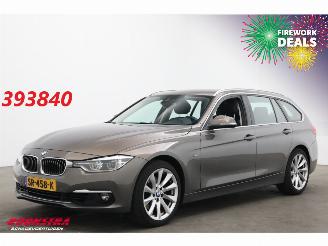 krockskadad bil auto BMW 3-serie Touring 330i Luxury Edition LED Leder Clima Cruise SHZ 2018/5