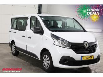 Renault Trafic Passenger 1.6 dCi Expression 9-Pers. Airco picture 2