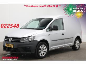 skadebil bedrijf Volkswagen Caddy 1.6 TDI L1-H1 Highline Bluetooth AHK 140.617 km! 2015/9